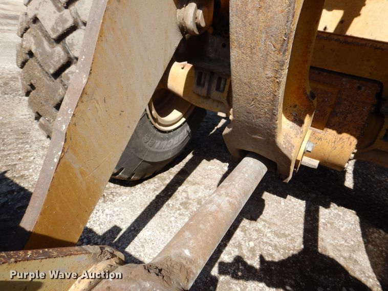 image for item DR4504 1999 Caterpillar 950G  wheel loader