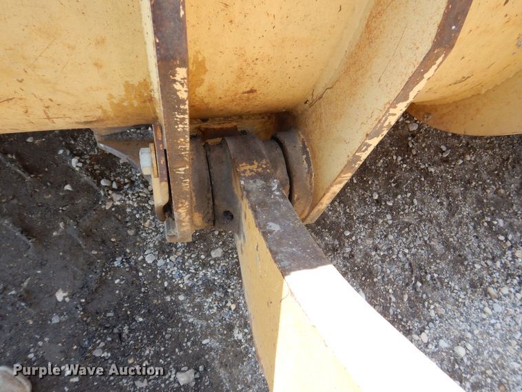 image for item DR4504 1999 Caterpillar 950G  wheel loader