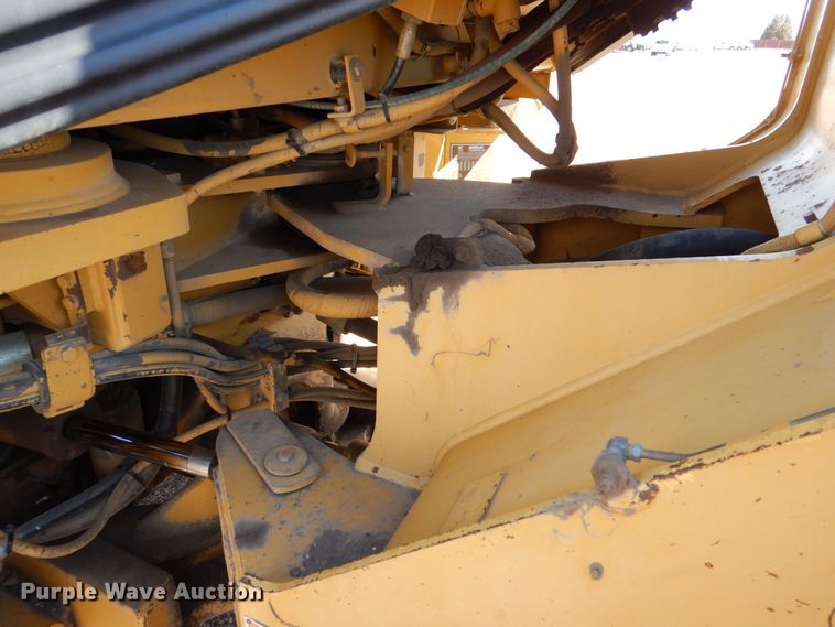 image for item DR4504 1999 Caterpillar 950G  wheel loader