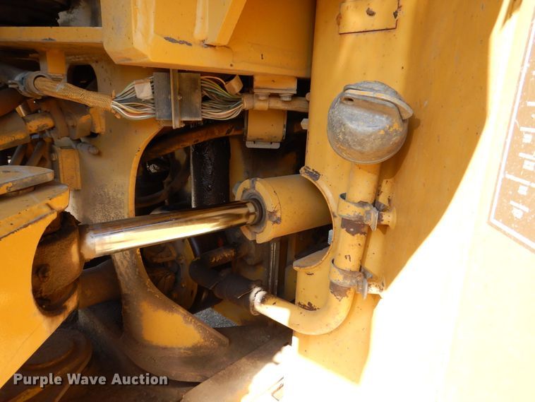 image for item DR4504 1999 Caterpillar 950G  wheel loader