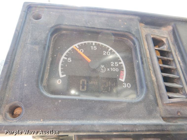 image for item DR4504 1999 Caterpillar 950G  wheel loader