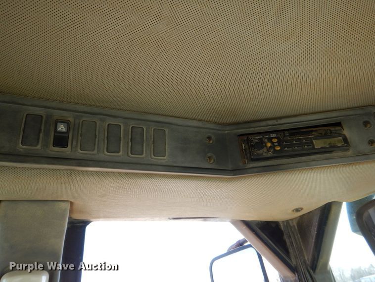 image for item DR4504 1999 Caterpillar 950G  wheel loader