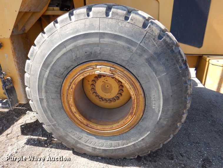 image for item DR4504 1999 Caterpillar 950G  wheel loader