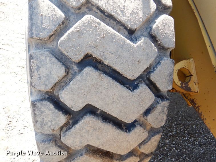 image for item DR4504 1999 Caterpillar 950G  wheel loader