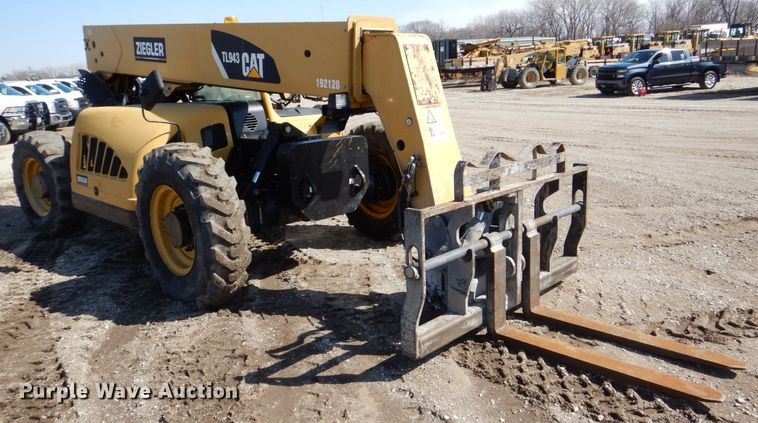 image for item DR4514 2008 Caterpillar TL943  telehandler