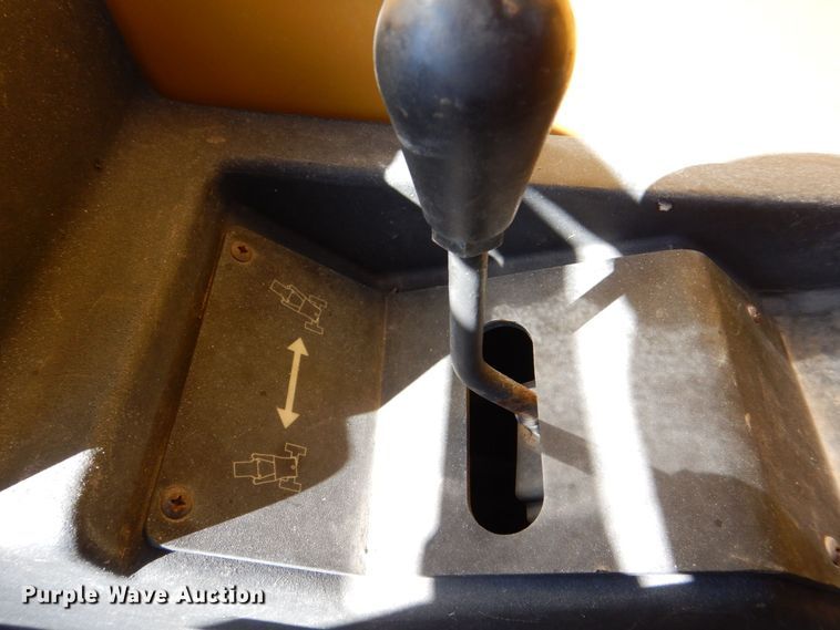 image for item DR4514 2008 Caterpillar TL943  telehandler