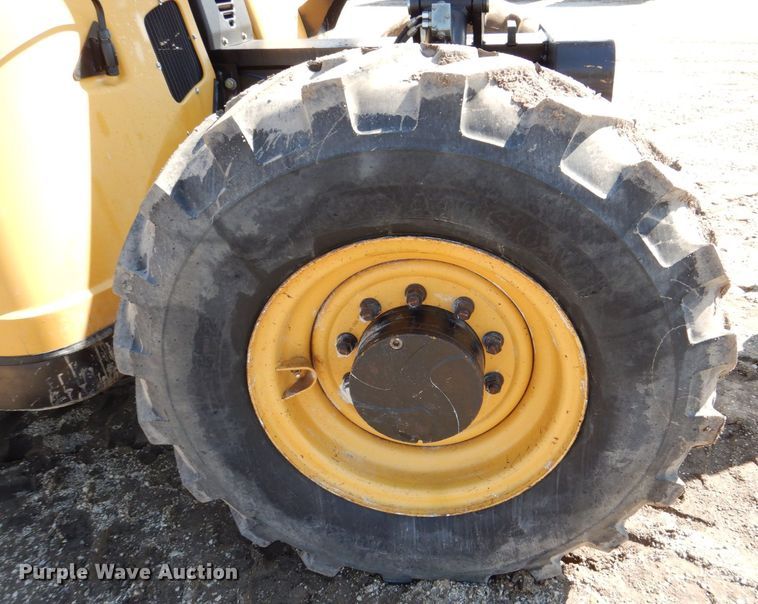 image for item DR4514 2008 Caterpillar TL943  telehandler