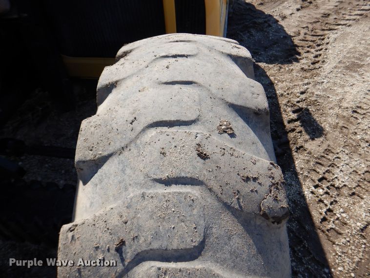 image for item DR4514 2008 Caterpillar TL943  telehandler