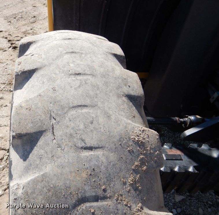 image for item DR4514 2008 Caterpillar TL943  telehandler