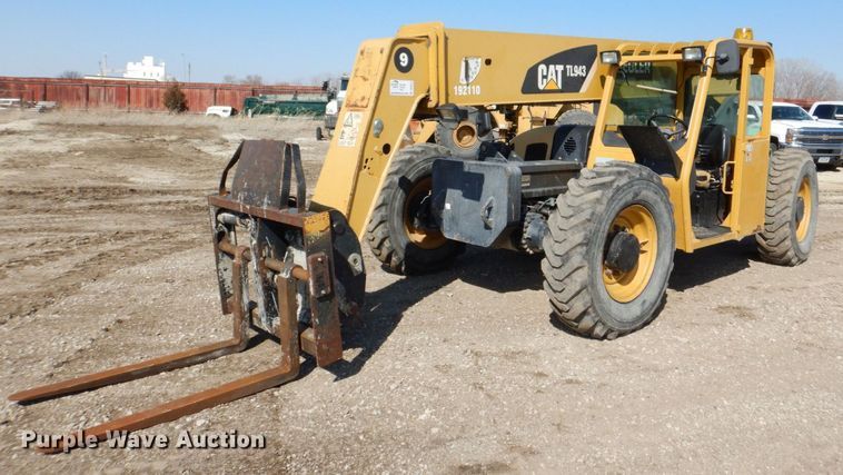 image for item DR4515 2008 Caterpillar TL943  telehandler