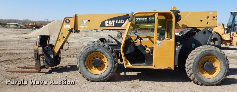 image for item DR4515 2008 Caterpillar TL943  telehandler