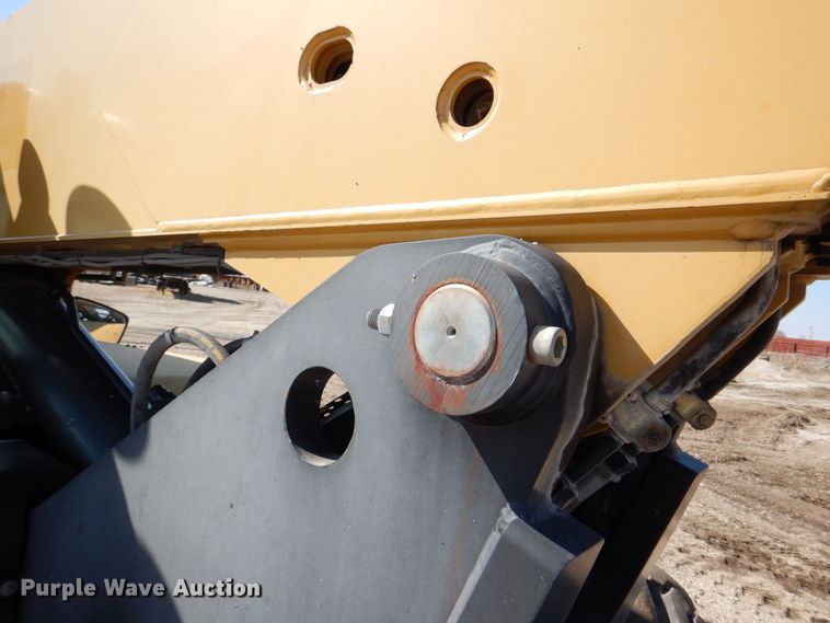 image for item DR4515 2008 Caterpillar TL943  telehandler