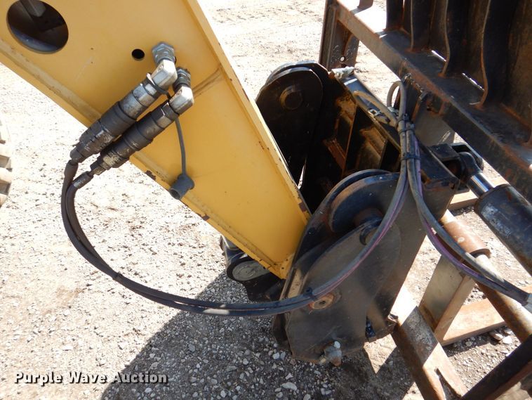 image for item DR4515 2008 Caterpillar TL943  telehandler