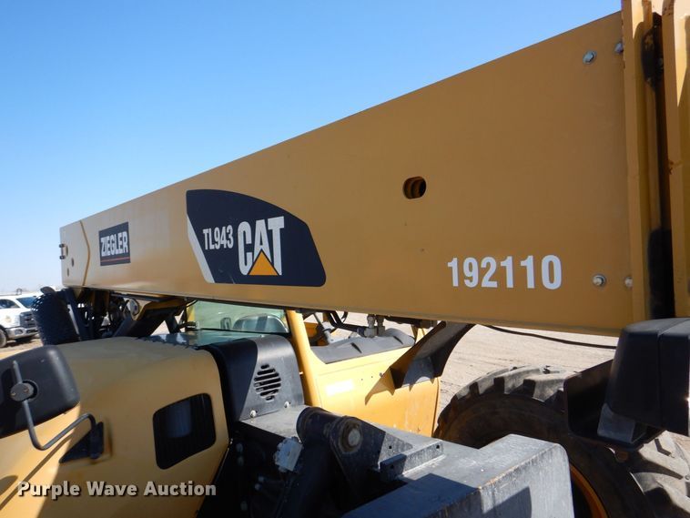 image for item DR4515 2008 Caterpillar TL943  telehandler