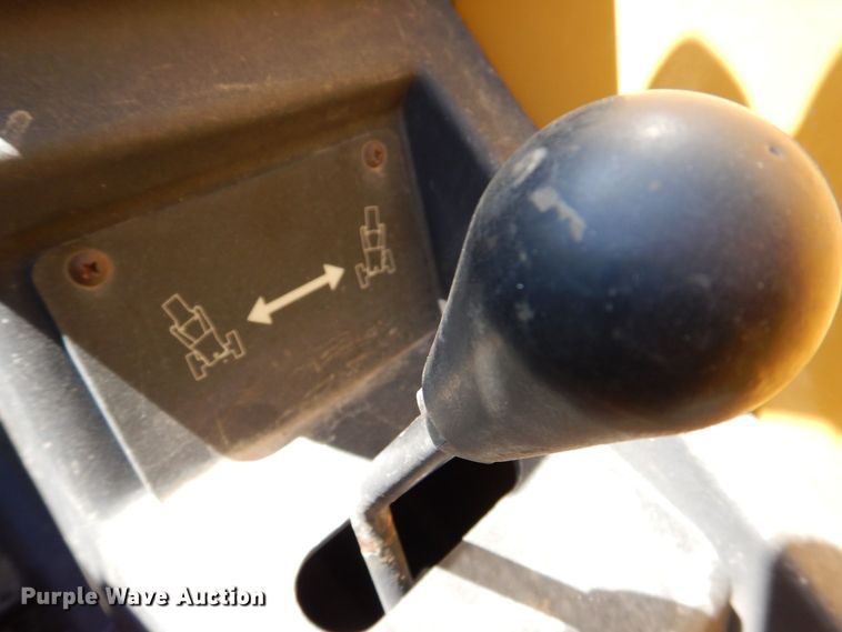 image for item DR4515 2008 Caterpillar TL943  telehandler