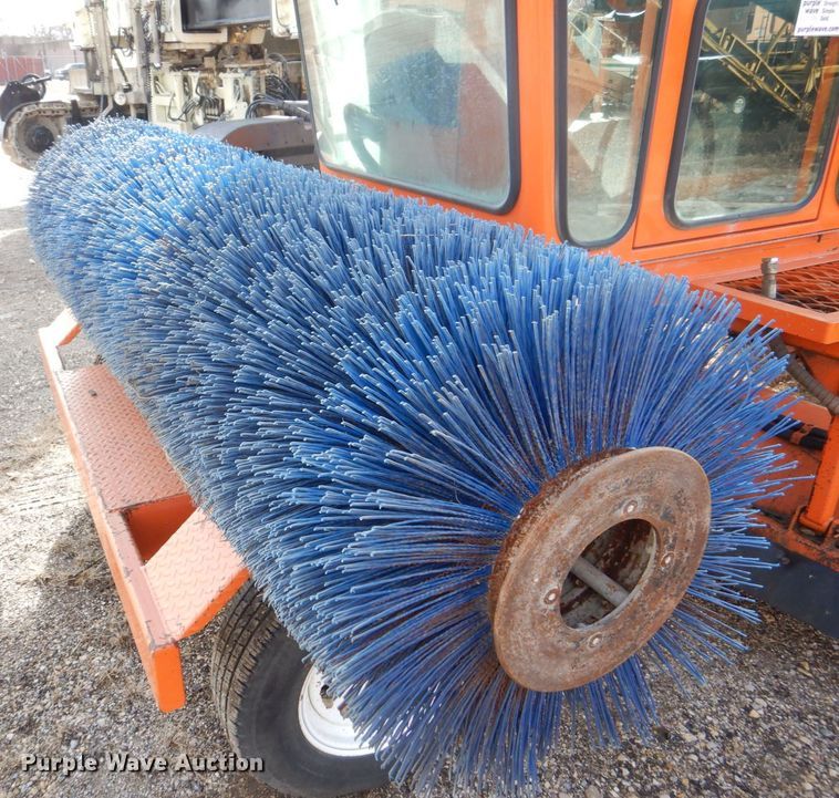 image for item DR4516 Broce RCT350  broom