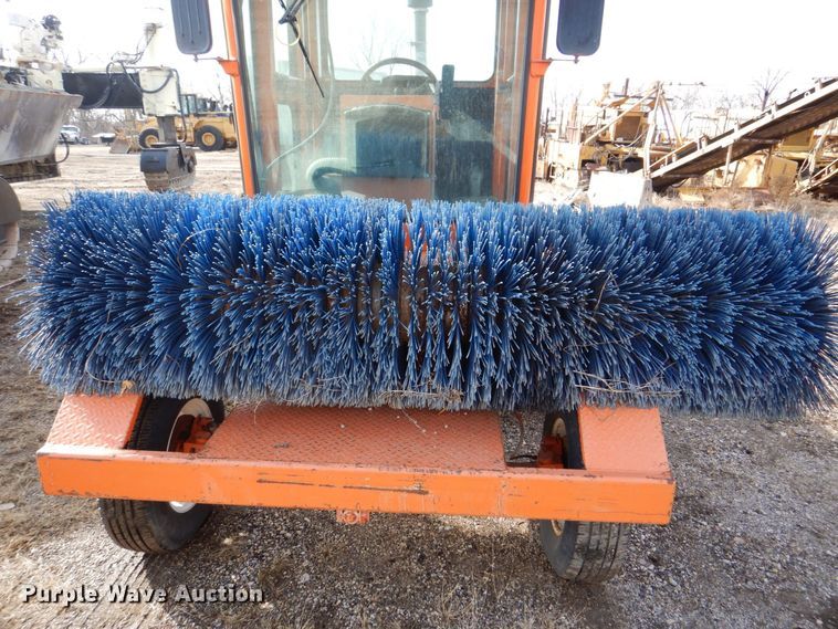 image for item DR4516 Broce RCT350  broom