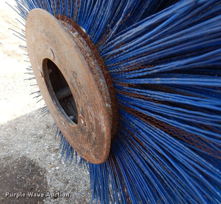 image for item DR4516 Broce RCT350  broom