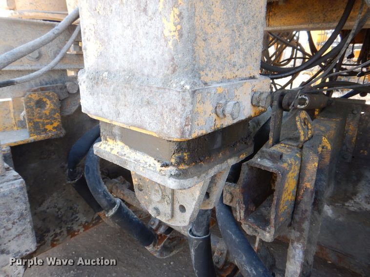 image for item DR4518 Gomaco GHP-2800  slipform paver