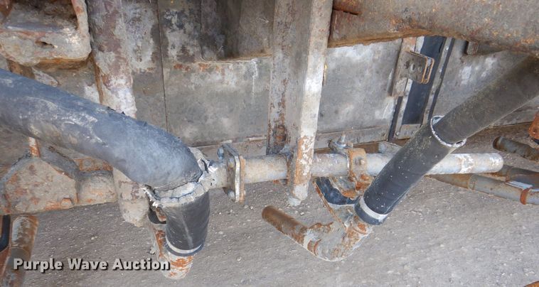 image for item DR4518 Gomaco GHP-2800  slipform paver