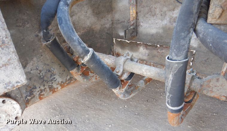 image for item DR4518 Gomaco GHP-2800  slipform paver