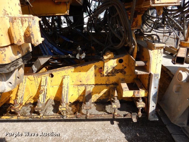 image for item DR4518 Gomaco GHP-2800  slipform paver