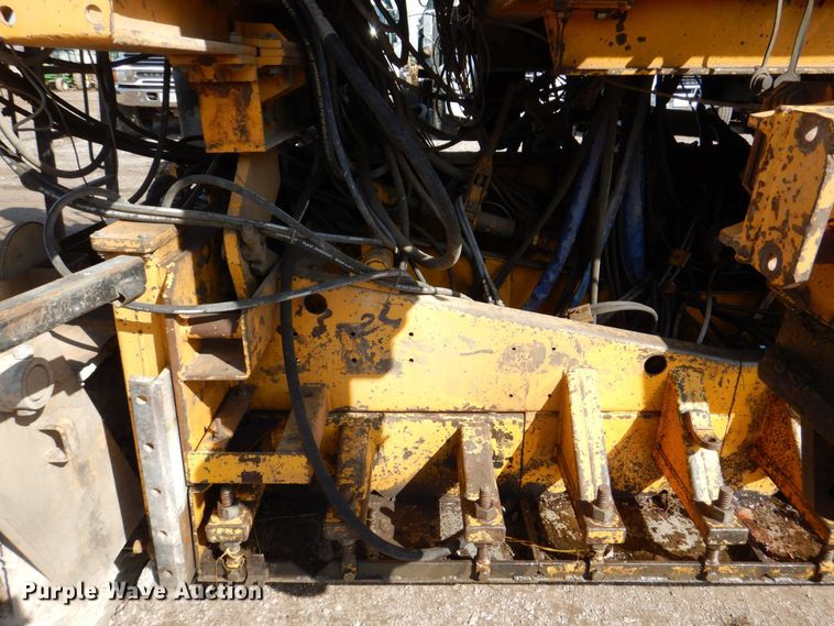 image for item DR4518 Gomaco GHP-2800  slipform paver