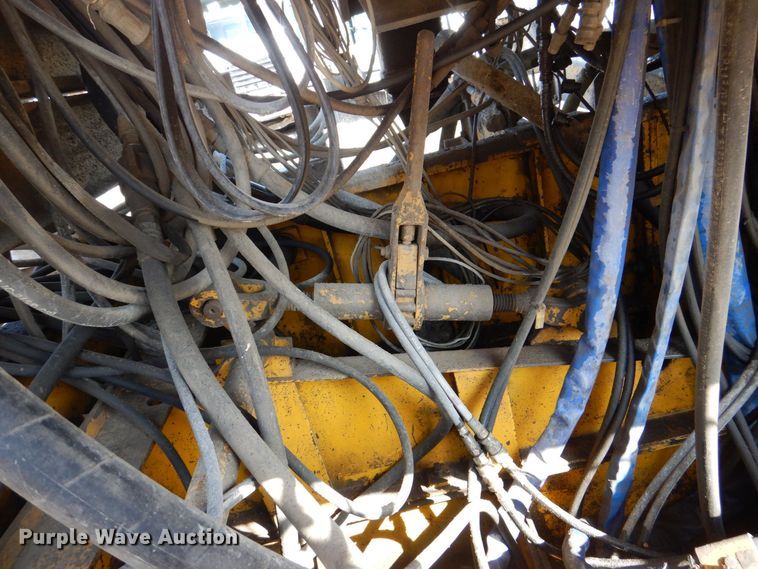 image for item DR4518 Gomaco GHP-2800  slipform paver