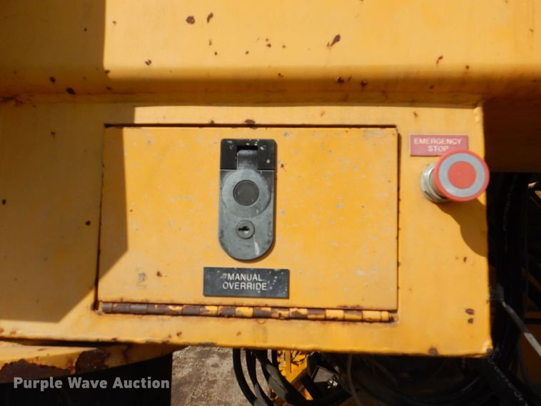 image for item DR4518 Gomaco GHP-2800  slipform paver