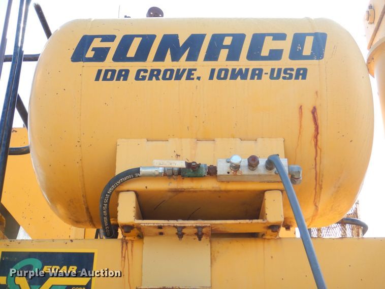 image for item DR4518 Gomaco GHP-2800  slipform paver