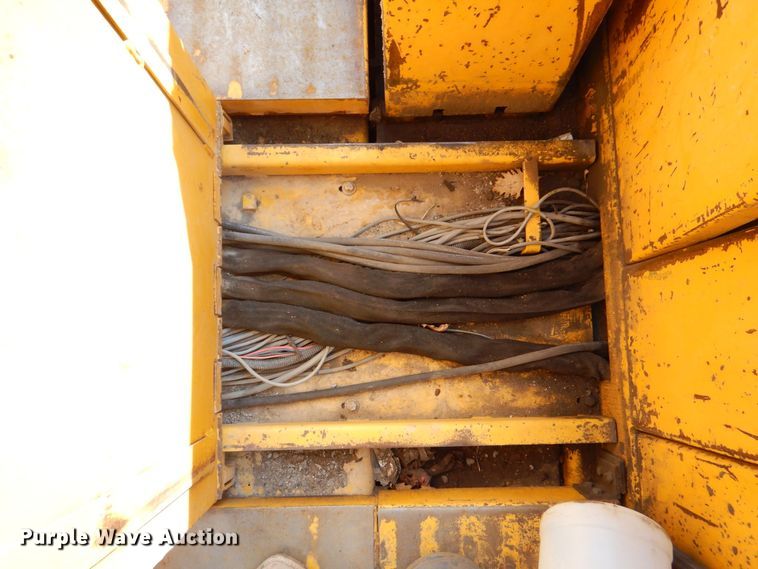 image for item DR4518 Gomaco GHP-2800  slipform paver