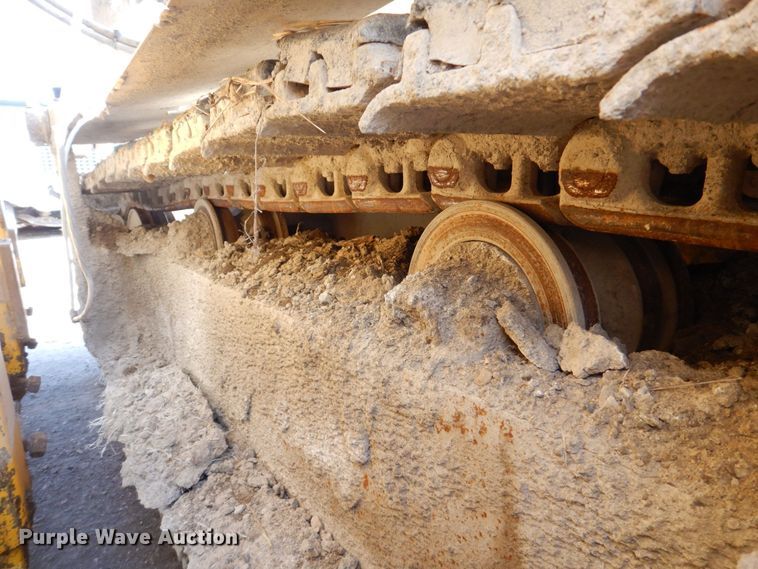 image for item DR4518 Gomaco GHP-2800  slipform paver