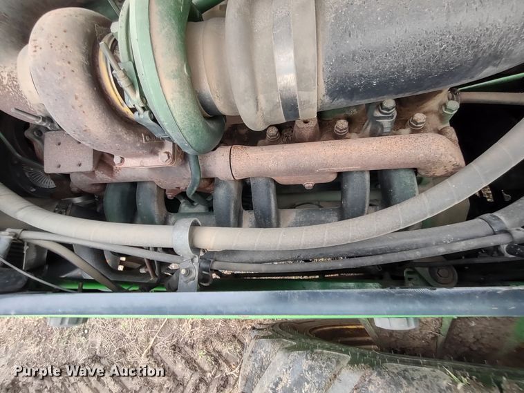 image for item DR8260 1995 John Deere 8770  4WD tractor