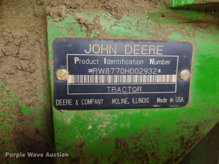 image for item DR8260 1995 John Deere 8770  4WD tractor