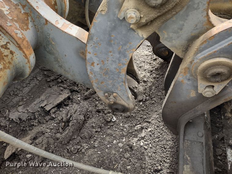 image for item DR8261 1997 Volvo L70C  wheel loader