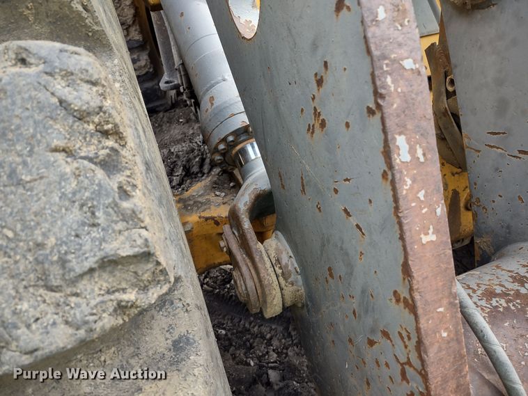 image for item DR8261 1997 Volvo L70C  wheel loader