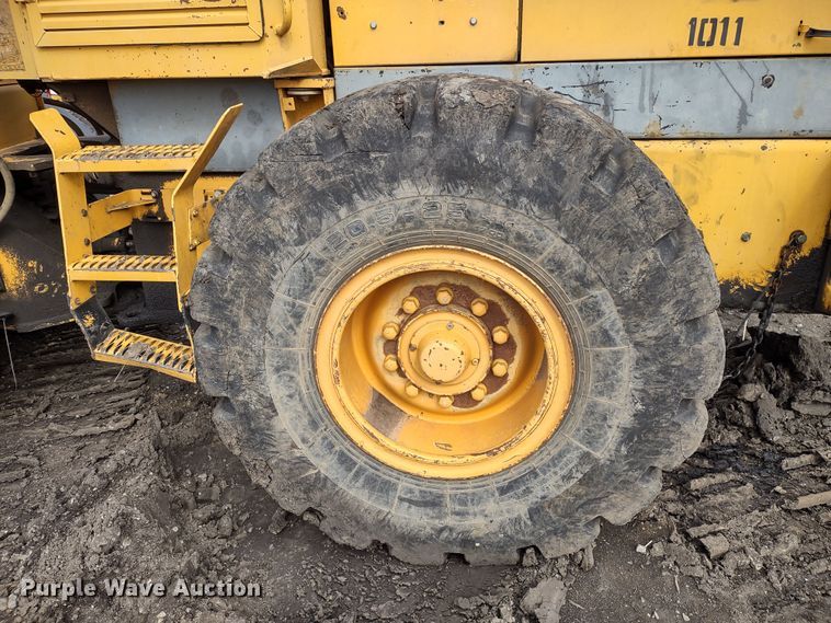 image for item DR8261 1997 Volvo L70C  wheel loader
