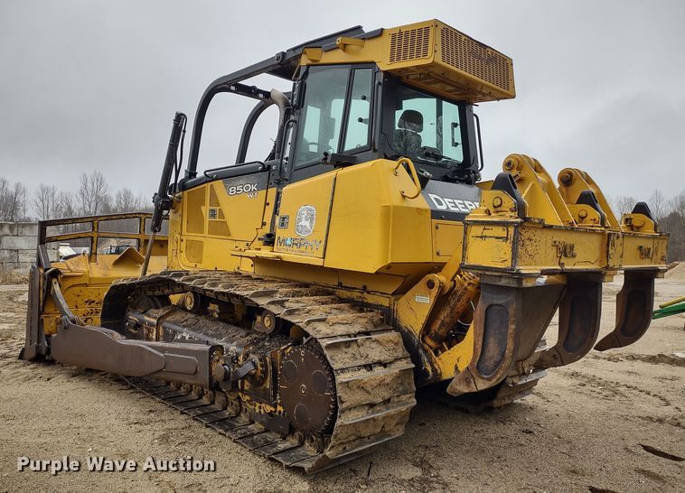 image for item DR8271 2012 John Deere 850K  dozer