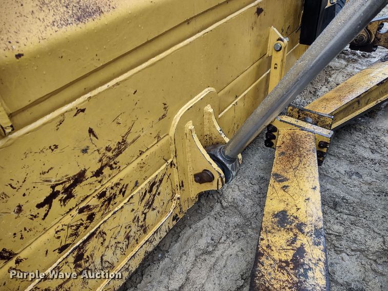 image for item DR8271 2012 John Deere 850K  dozer