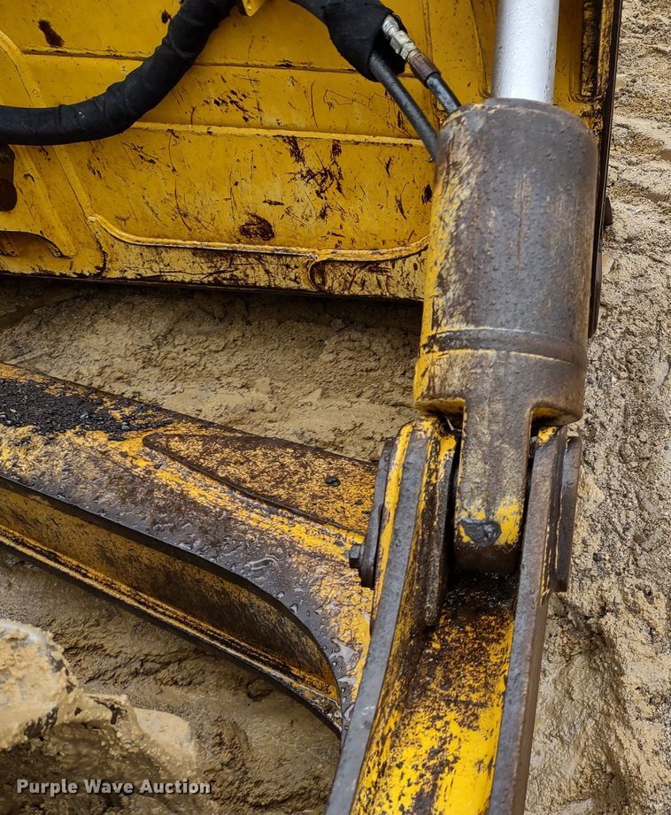 image for item DR8271 2012 John Deere 850K  dozer