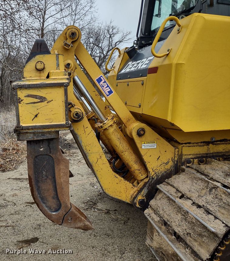 image for item DR8271 2012 John Deere 850K  dozer