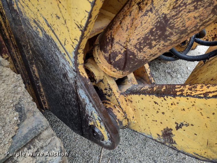 image for item DR8271 2012 John Deere 850K  dozer