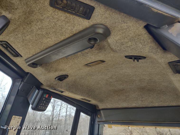 image for item DR8271 2012 John Deere 850K  dozer