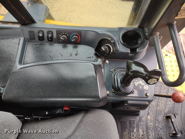 image for item DR8271 2012 John Deere 850K  dozer