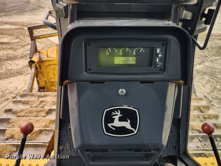 image for item DR8271 2012 John Deere 850K  dozer