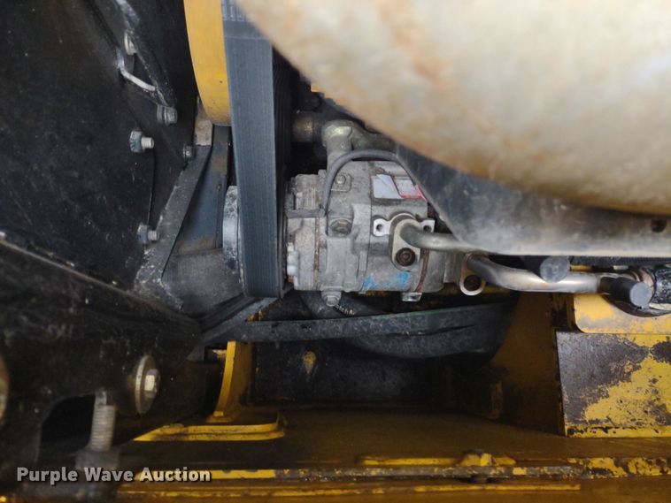 image for item DR8271 2012 John Deere 850K  dozer