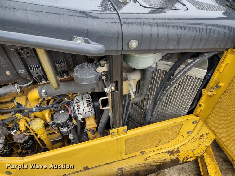 image for item DR8271 2012 John Deere 850K  dozer