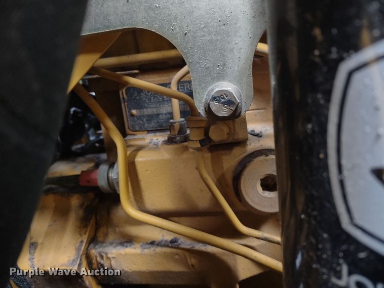 image for item DR8271 2012 John Deere 850K  dozer