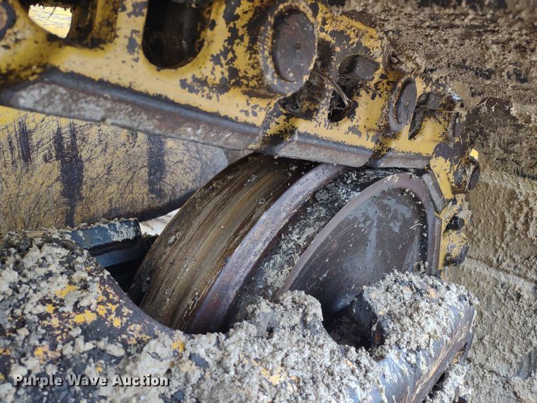 image for item DR8271 2012 John Deere 850K  dozer