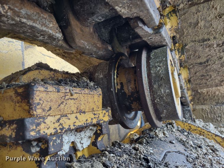 image for item DR8271 2012 John Deere 850K  dozer